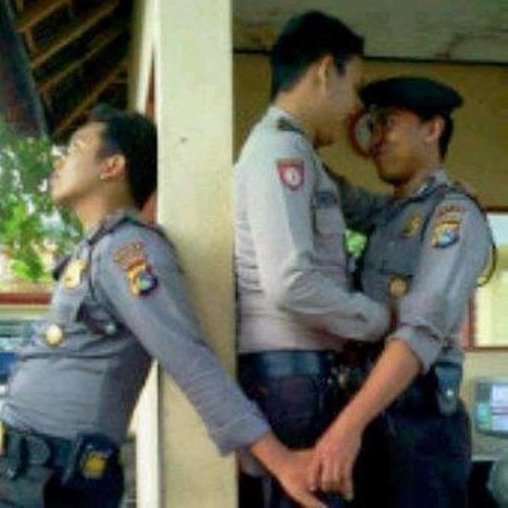 Polisi Homosex Lucu
