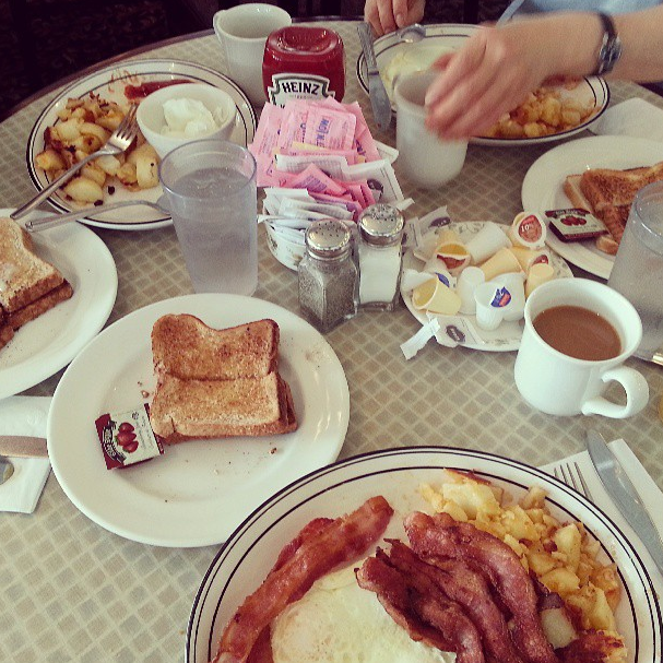 The Food Sisterhood Restaurants & Recipes REVIEW Dundas Street