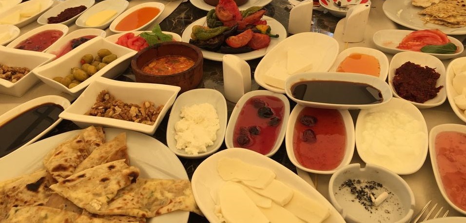Cevahir Han Restoran Sanliurfa Menu Listesi Mekan Arama Motoru Ne Kadara Yenir