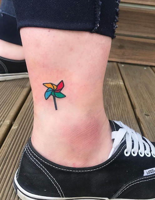 Mini tatuagens femininas Mini tatuagens femininas