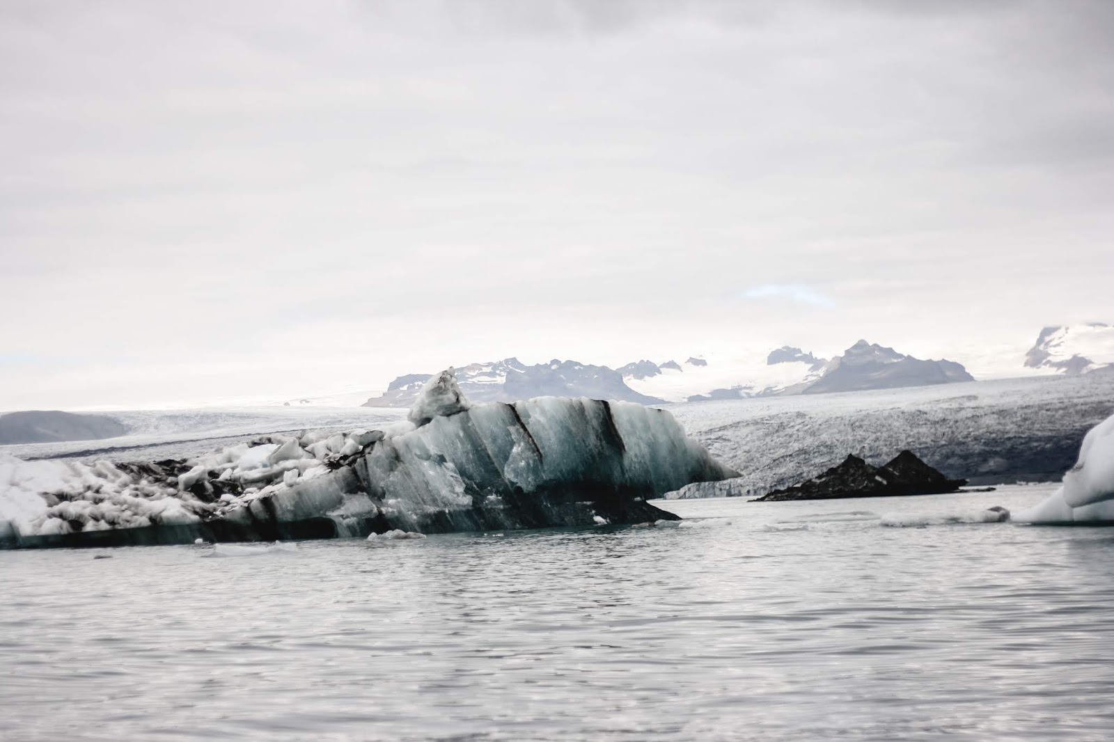Stina Sæm bloggar um...