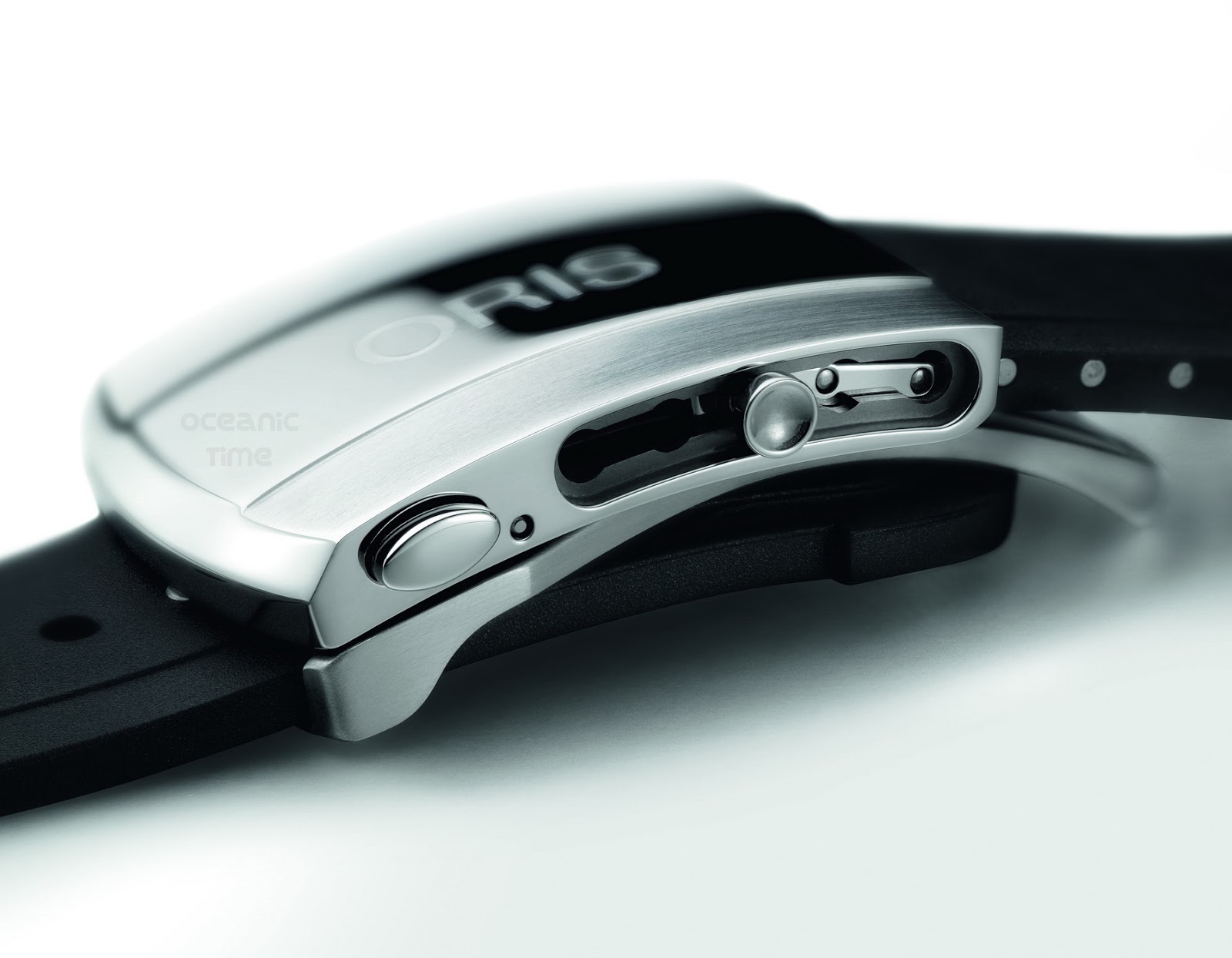 OceanicTime ORIS Aquis Depth GAUGE 2ndLook