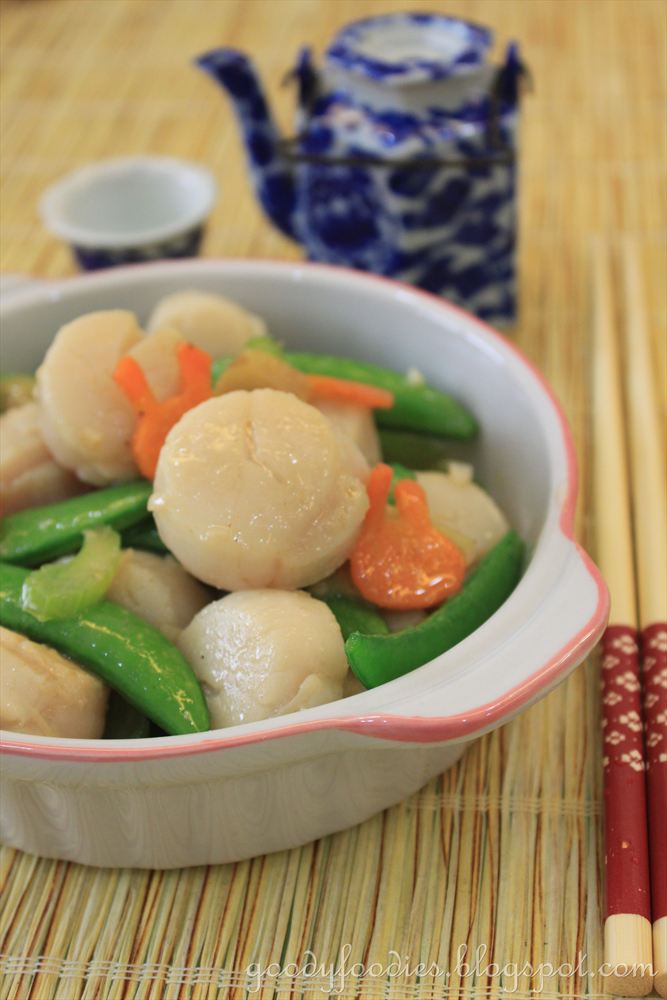 GoodyFoodies Recipe Stir fried scallops with sugar snap peas, celery