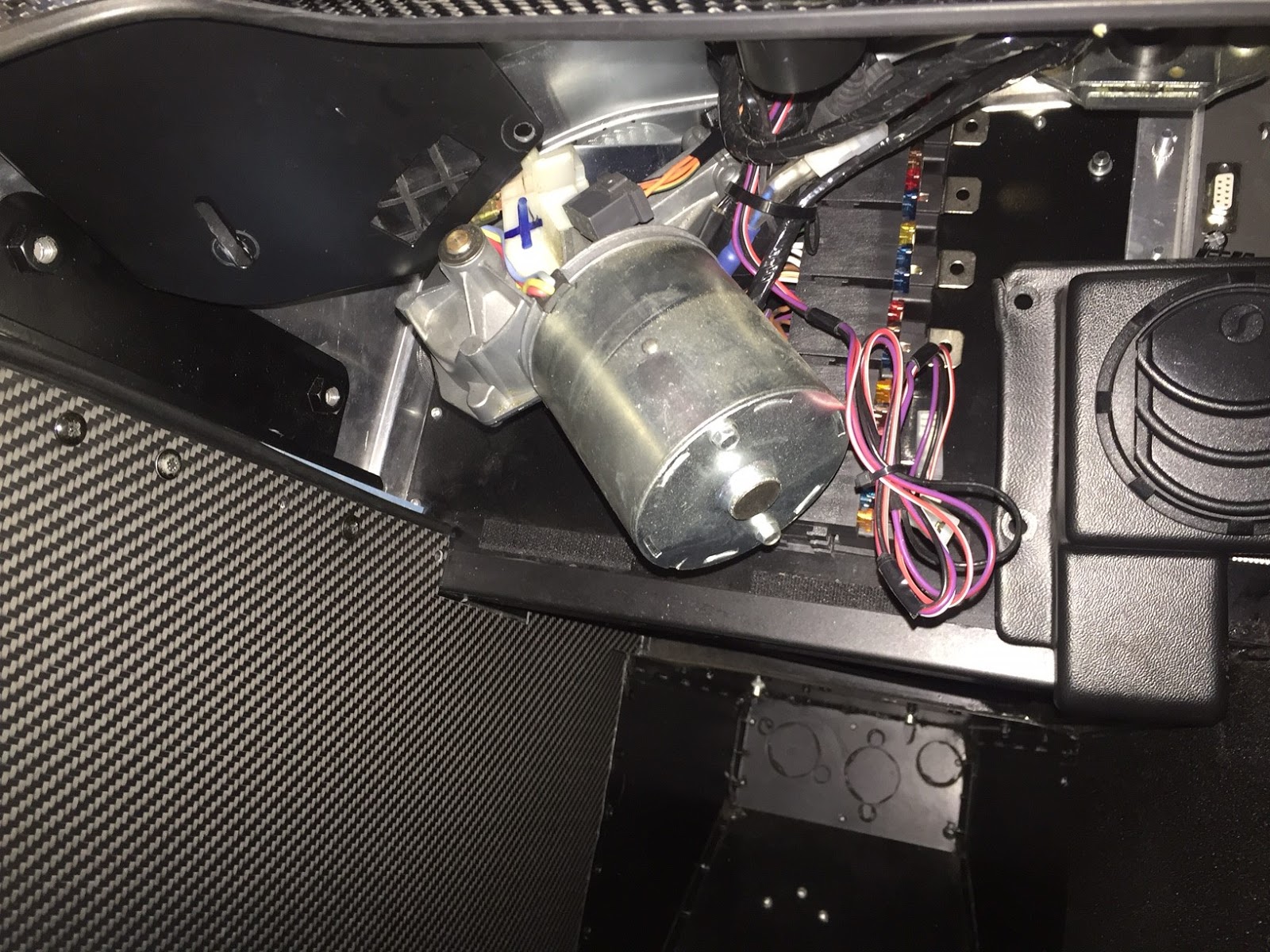 2019 Caterham 270R Racing Blog Wiper Motor Removal With Guide