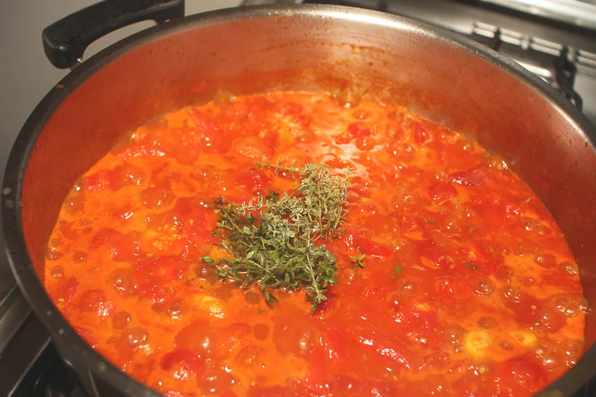 Jak przyszykować włoski sos do słoików? J