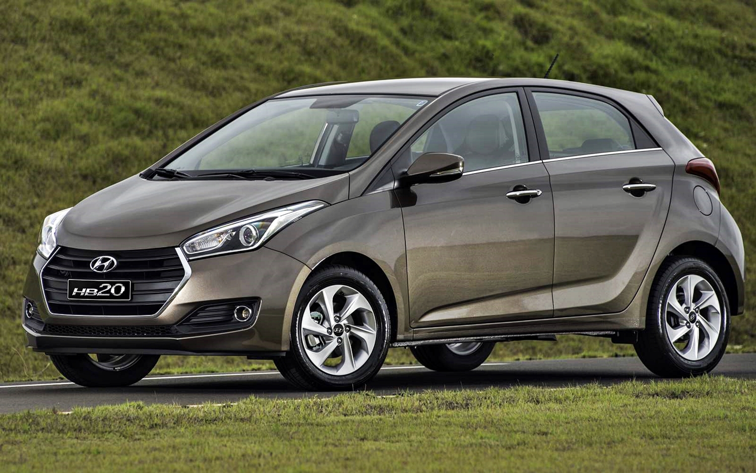 Tabela Fipe Hb20 Comfort Plus 2019 Hyundai HB20 2019 com novo visual parte de R$ 43.990 reais