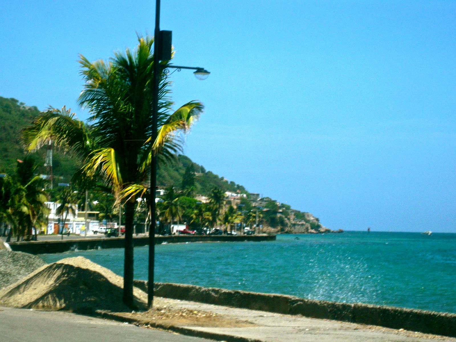 loving louder Trip to CapHaïtien