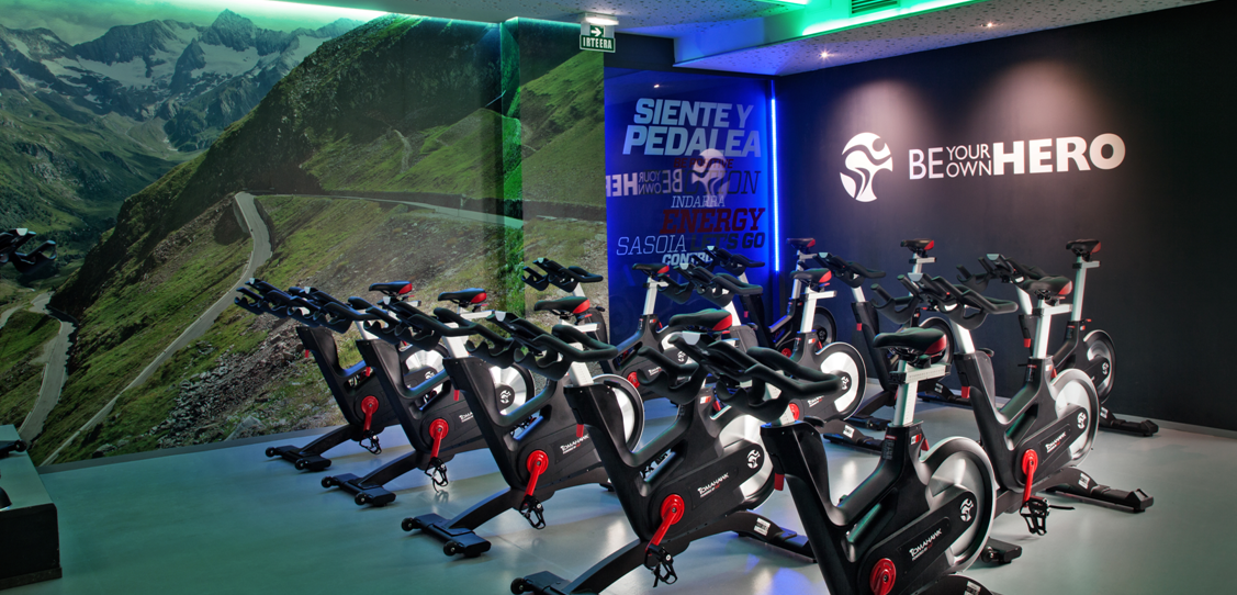 LA TOMAHAWK IC7 SE CONSOLIDA DENTRO DEL MERCADO ESPAÑOL | Gym Factory