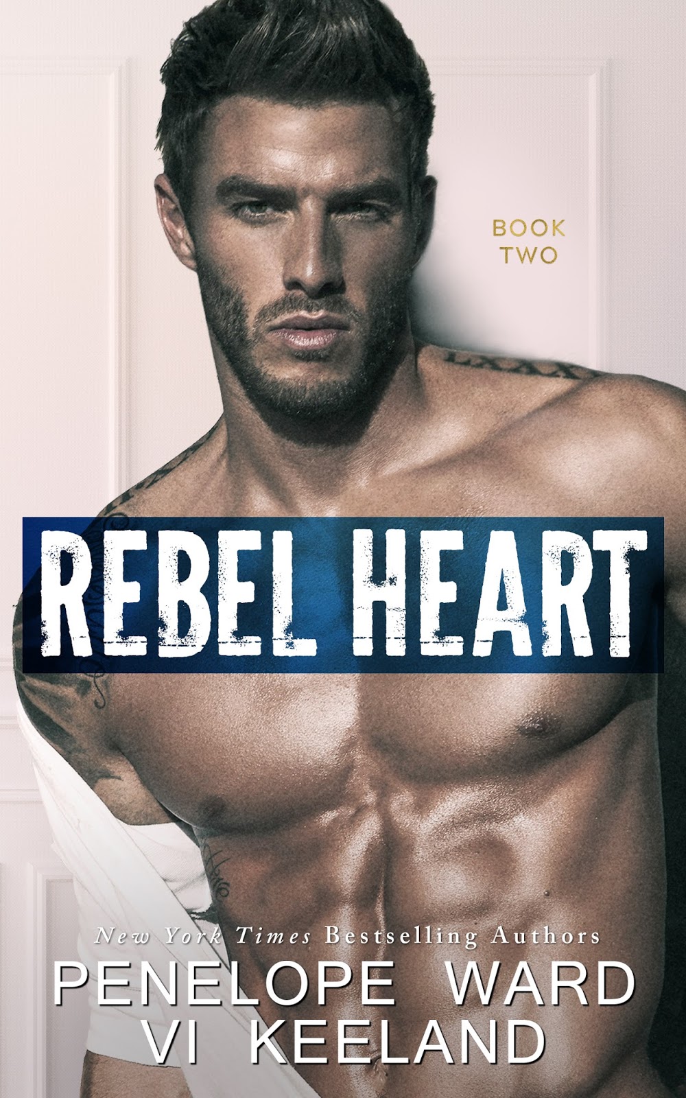 Resenha de Rebel Heart, de Vi Keeland e Penelope Ward Eu Conto Depois