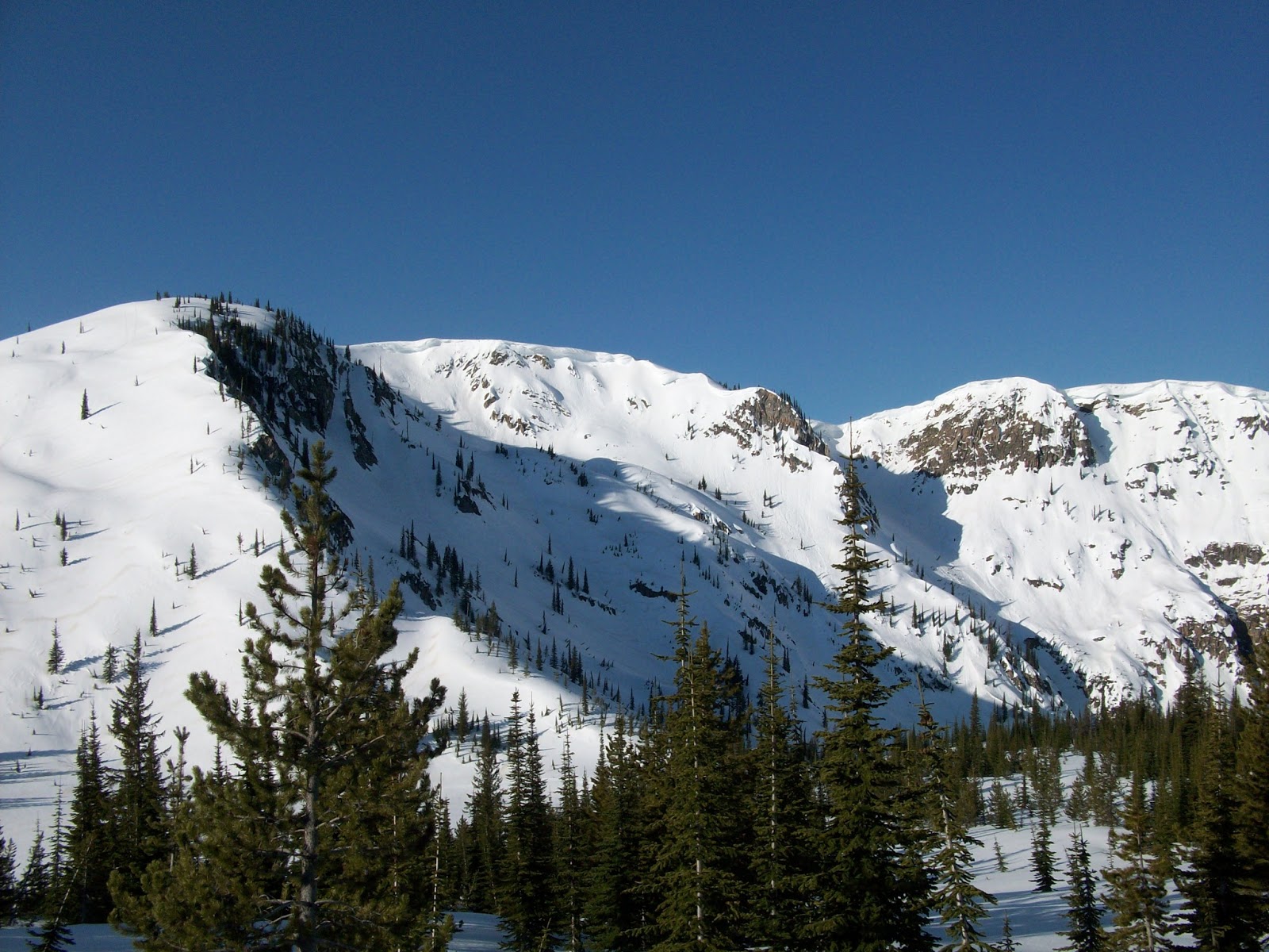 Head for the Hills.... Dalton Lake Tour