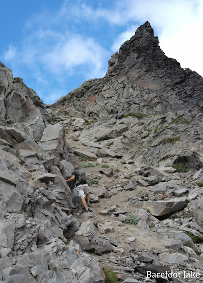 Lillian Ridge Traverse - spine scramble Lillian Ridge Traverse