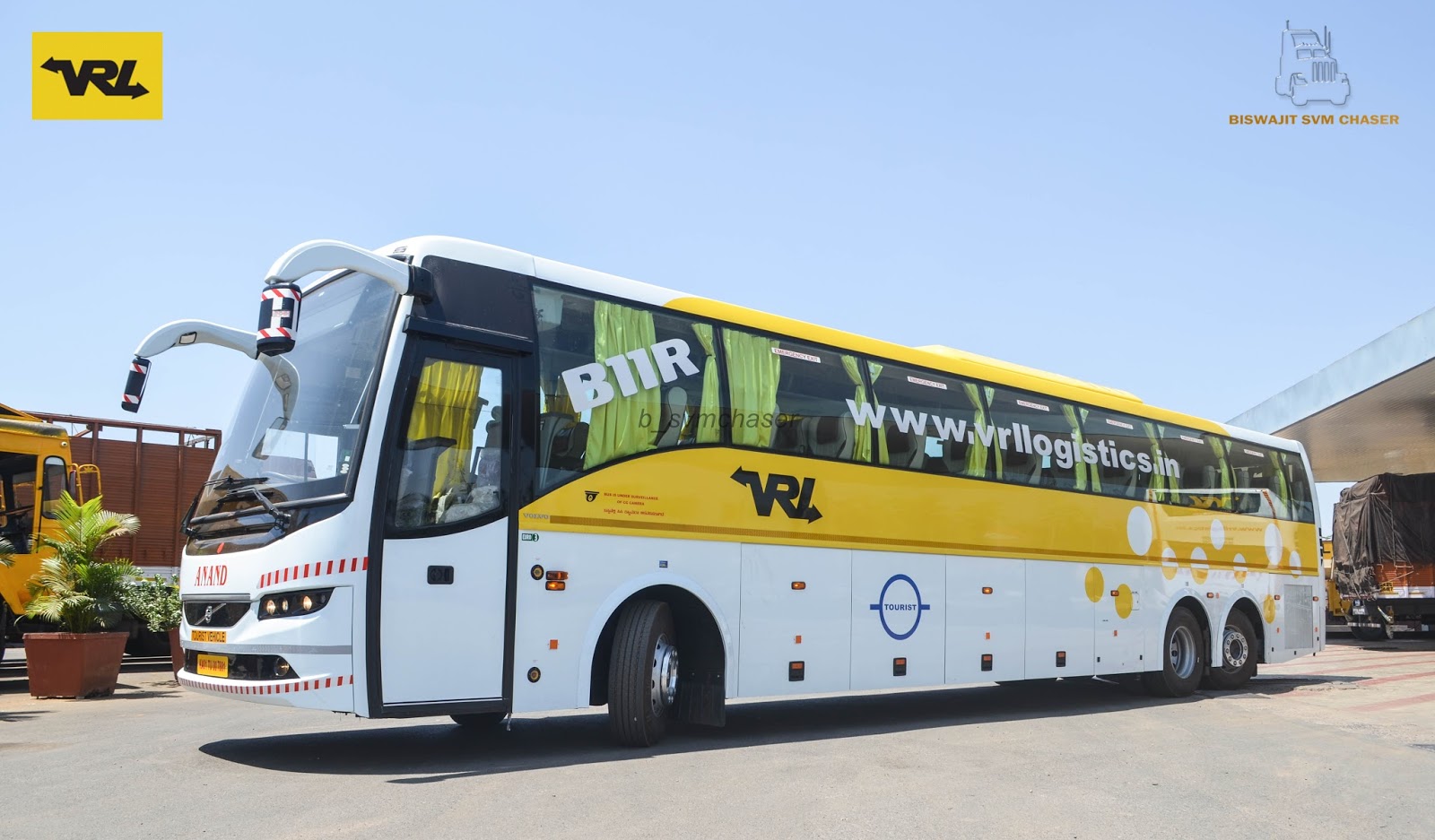 VRL VOLVO B11R IShift Multiaxle Semi Sleeper Part 1 Biswajit SVM