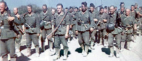 Color pictures soldiers worldwartwo.filminspector.com