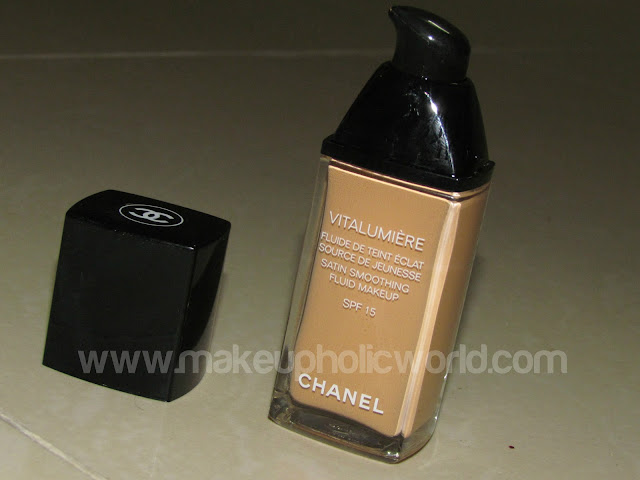 Ruqaiya Khan: CHANEL Vitalumiere Satin Smoothing Fluid Foundation Review  and Swatches