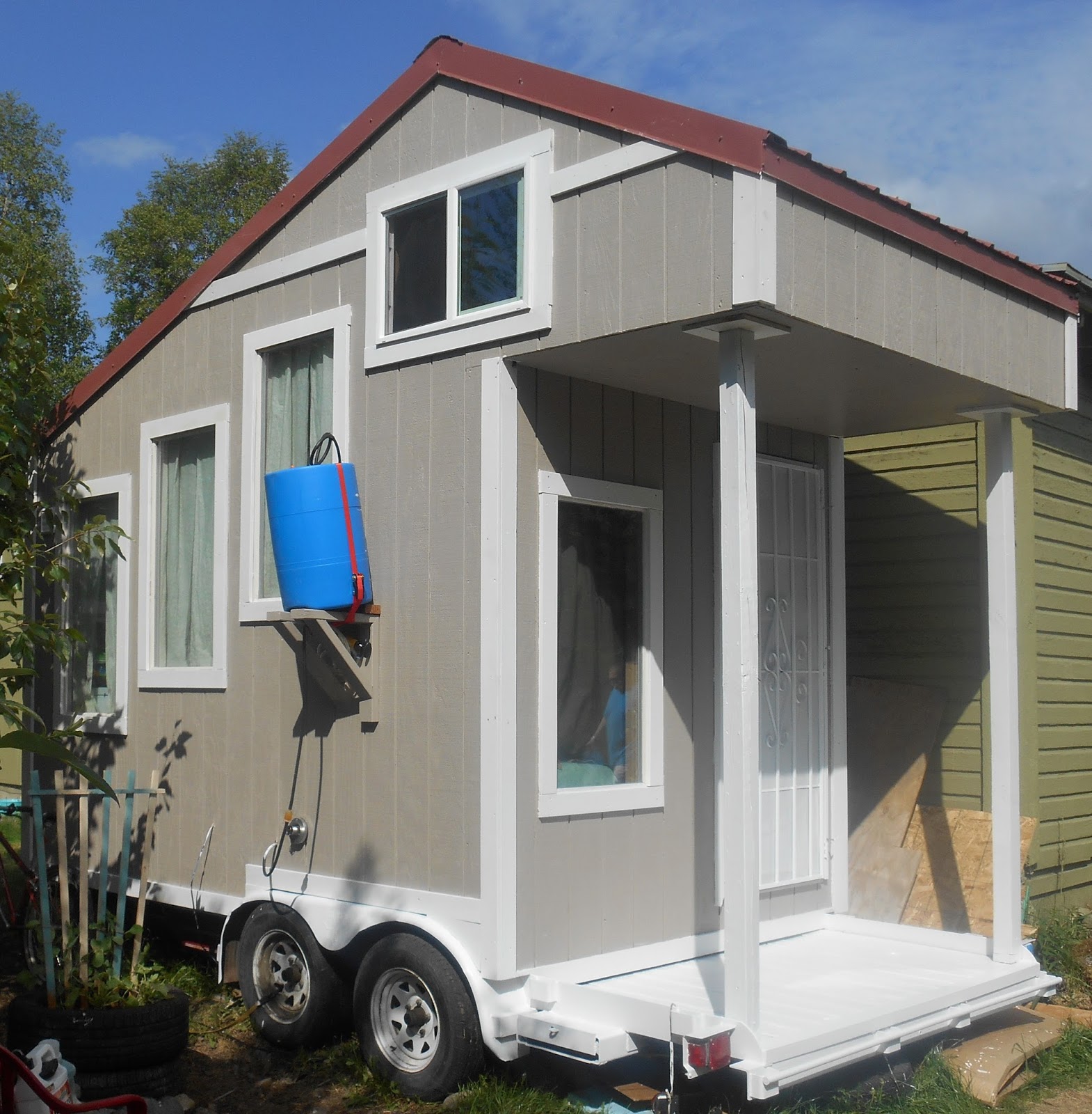 The Tiny House-Wife, An Urban Homestead Blog: Pros and Cons of Living