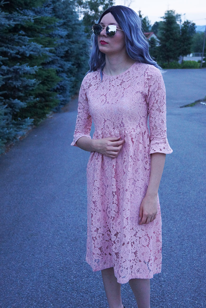 pink_dress