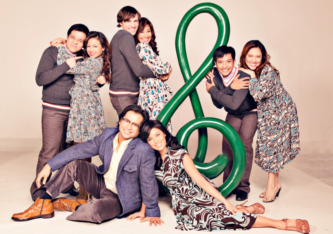 Photo Flash: Meet the Cast of THEY'RE PLAYING OUR SONG — Revival Photo Flash: Meet the Cast of THEY'RE PLAYING OUR SONG — Revival Image