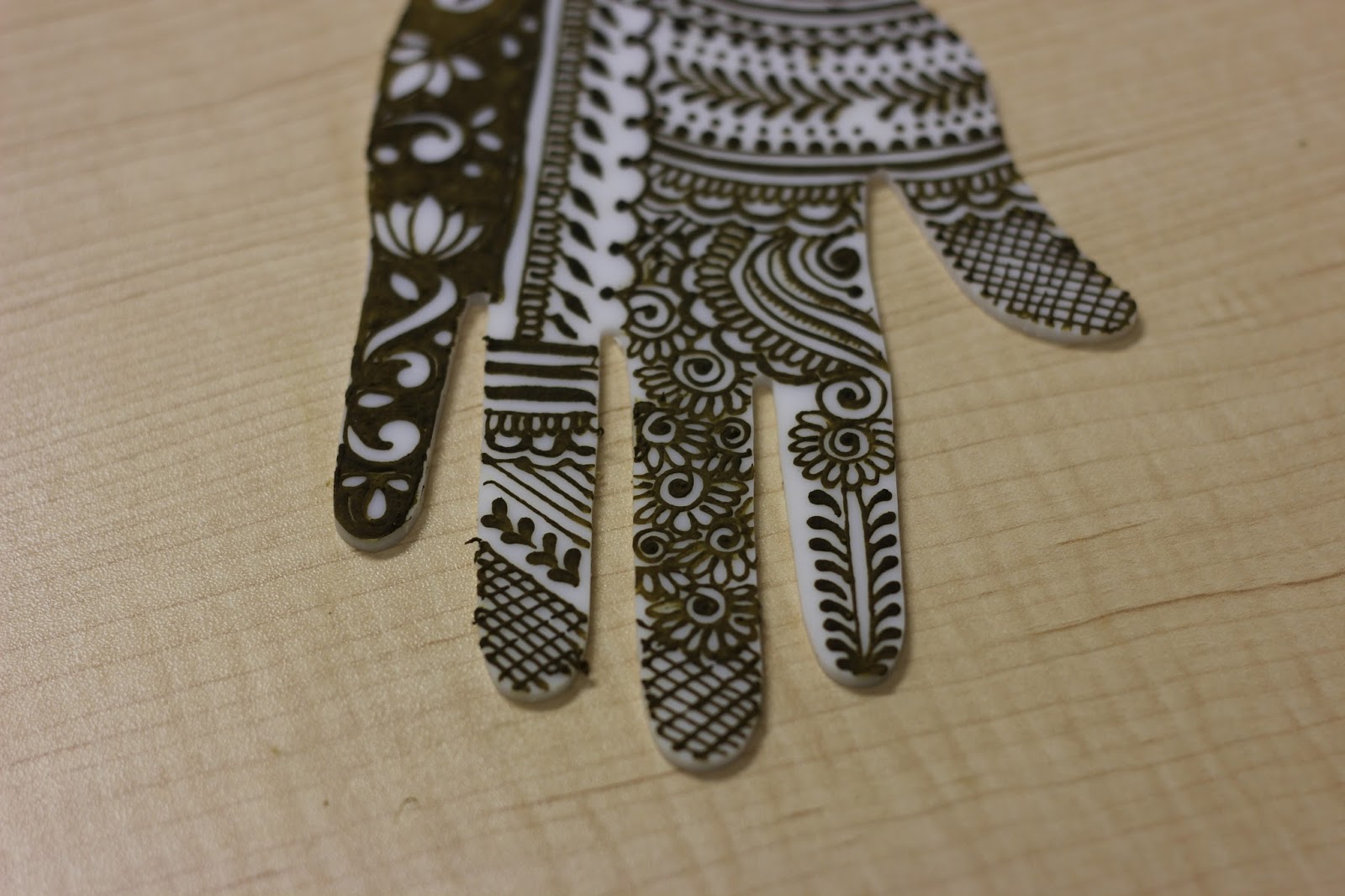 Bridal Henna Practice with Acrylic Hand Template