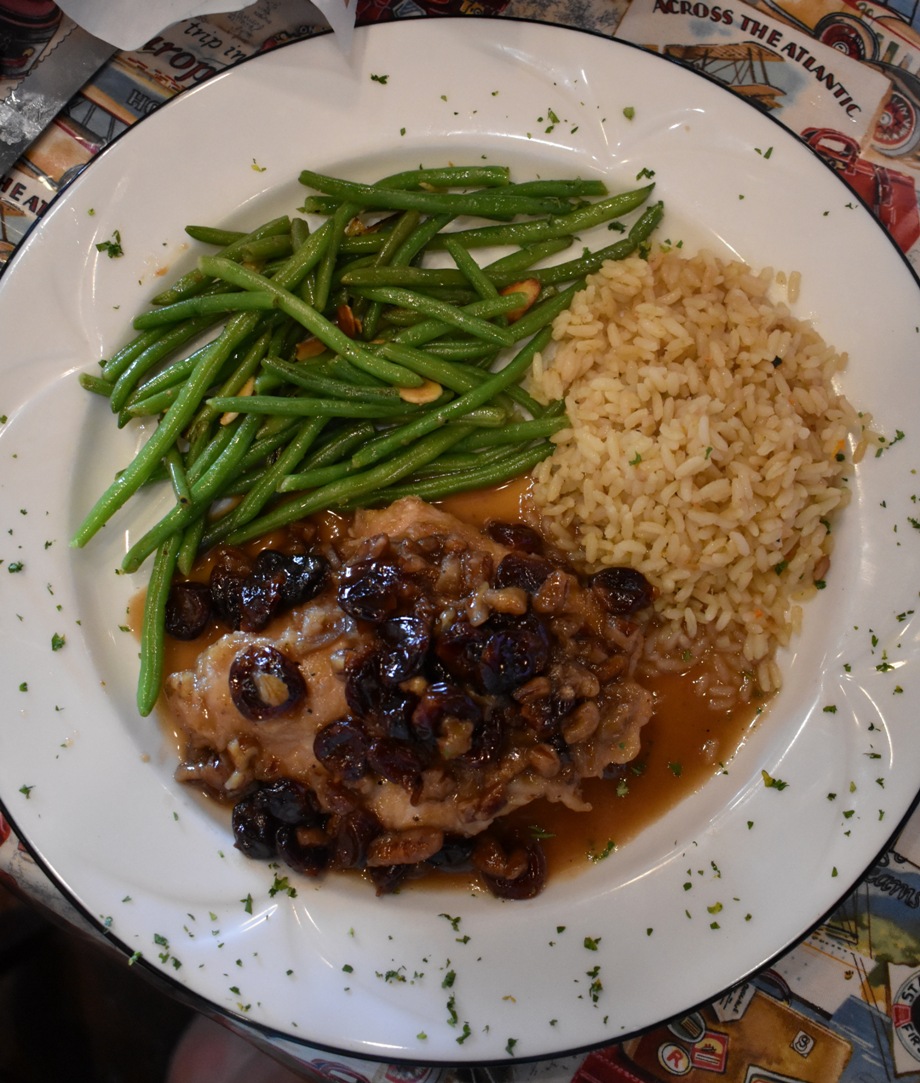 What to Do, Where to Stay and What to Eat Near Charlevoix, Michigan