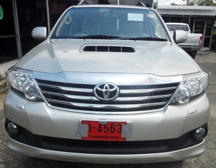 Used toyota fortuner price in thailand