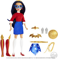 Toy Fair 2019 Mattel DC Super Hero Girls Teen Life to Superher Action Doll Batgirl