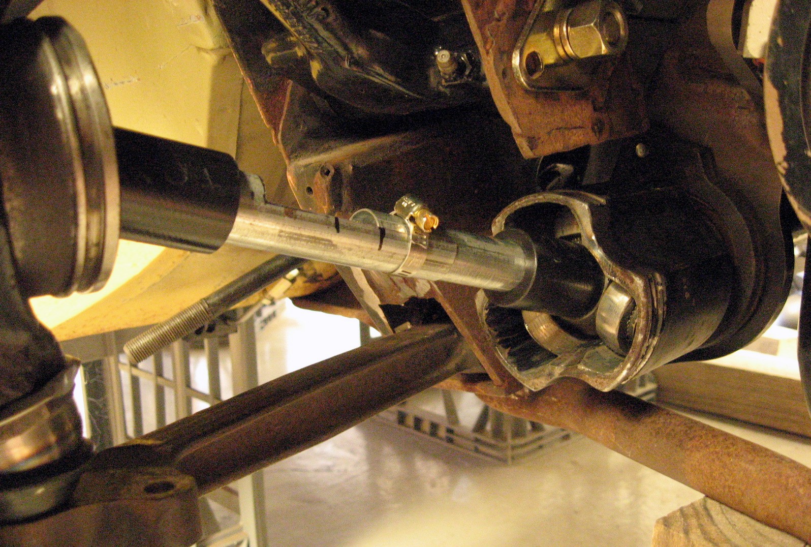Measuring custom driveshaft lengths