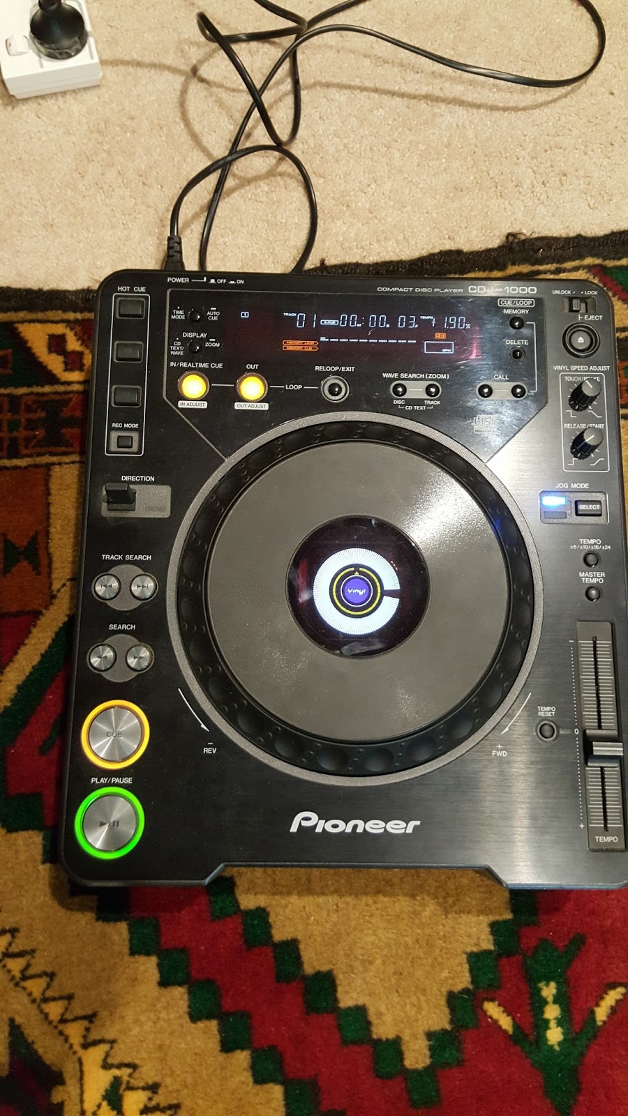 JonDent Exploring Electronic Music Pioneer CDJ 1000 Mk1