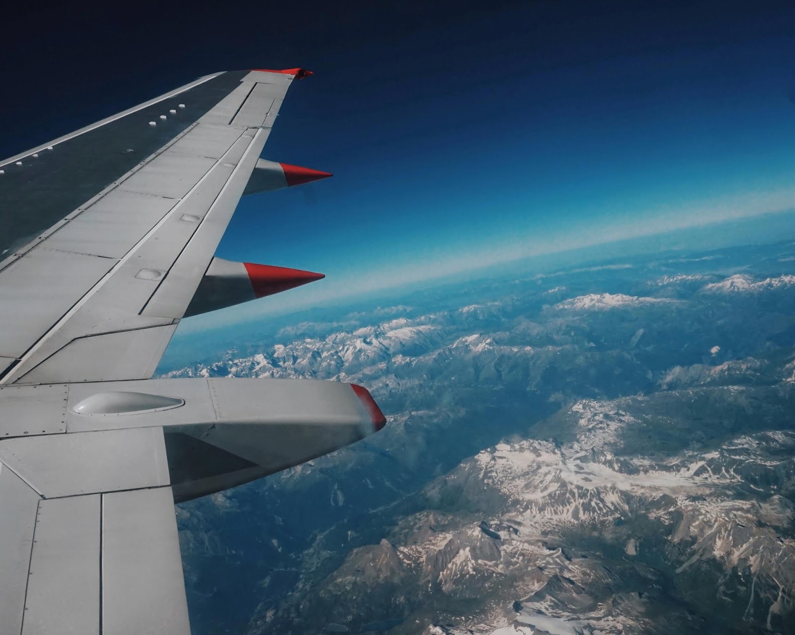 4 Things I Learnt Flying Solo | Lady of Travel