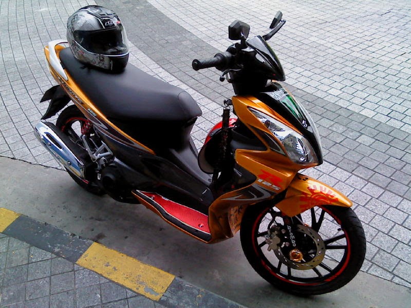 Hayate Carb Edition Skywave Techy At Day Blogger At Noon And A Hobbyist At Night Suzuki merekomendasikan suku cadang asli. hayate carb edition skywave techy