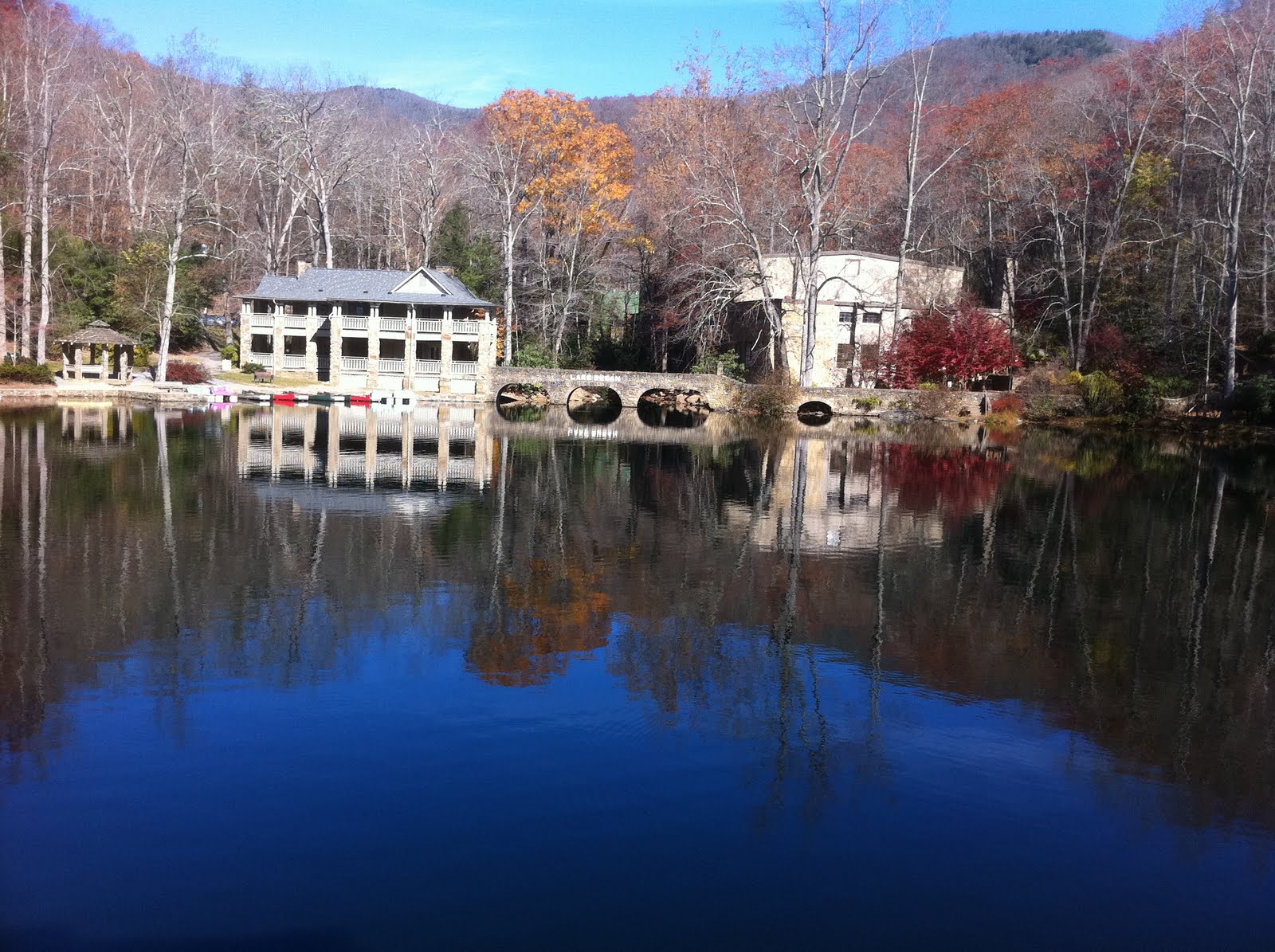 Yeti's Western NC Blog Lake Susan at Montreat College