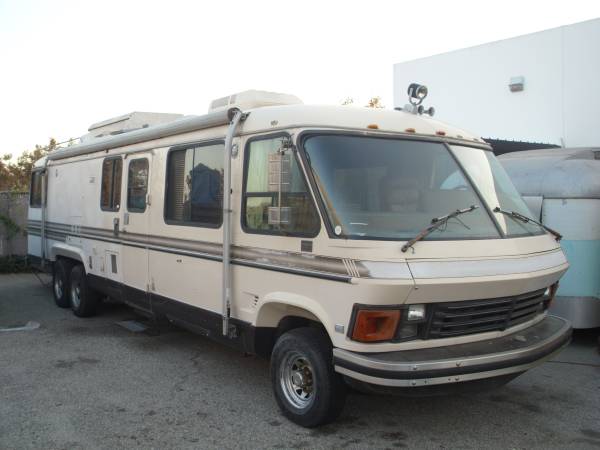 1984 Revcon King RV for Sale