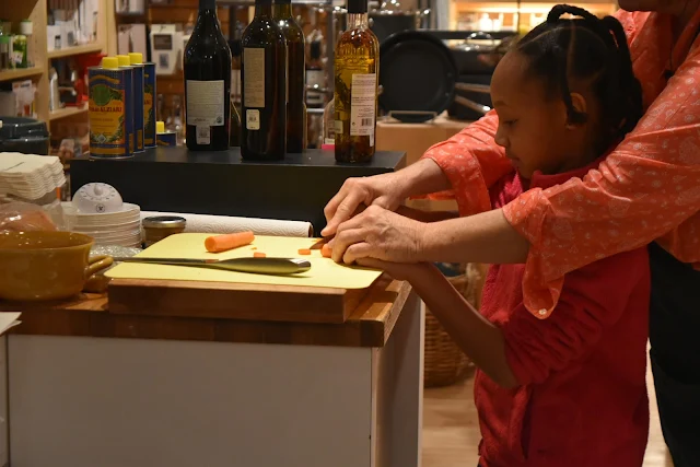 Free Cooking Classes at Williams-Sonoma and Stir-Fry Recipe   via  www.productreviewmom.com