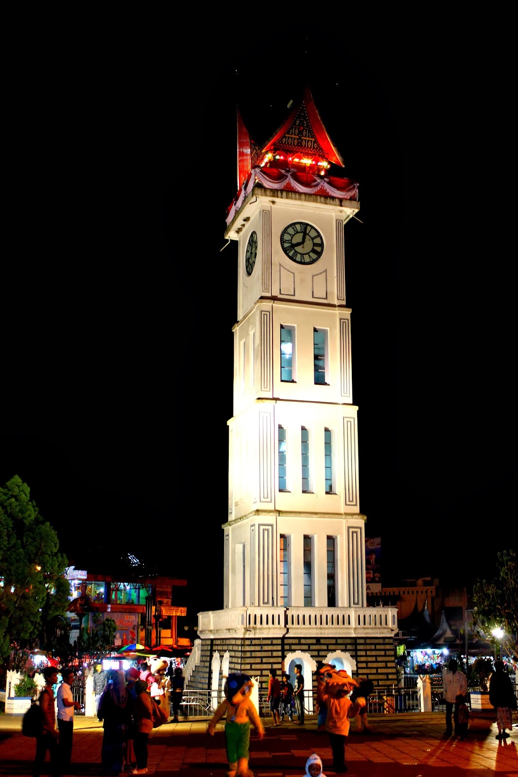 Taufik Jam Gadang, Bukit Tinggi...Part 3
