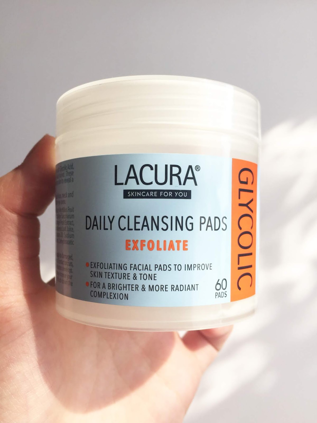 [Product Comparison] Lacura Daily Cleansing Pads & Nip+Fab Glycolic
