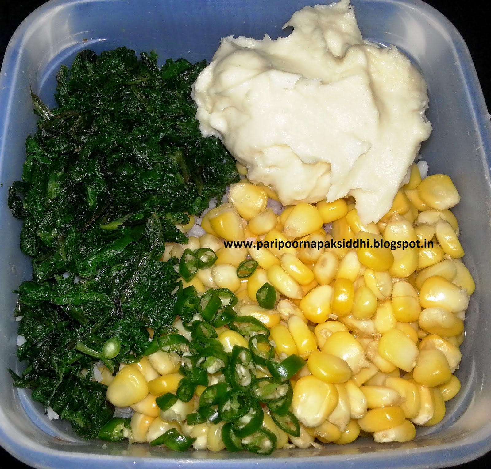 Paripoorna Paksiddhi CORN, SPINACH & RICE BALLS