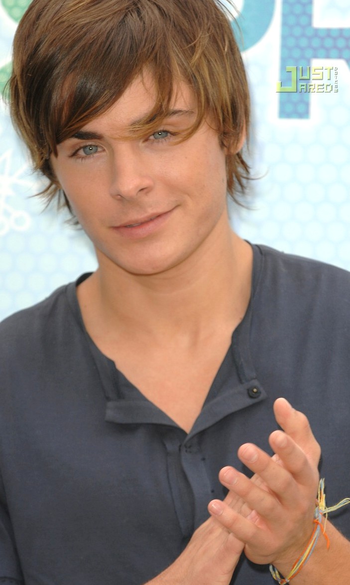 View Zac Efron Hairstyles Cool Picture Pictures Of Zac Efron