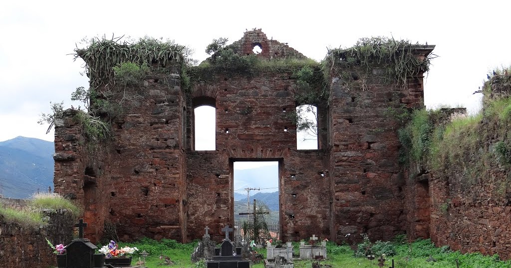 Antônio Pereira e a Igreja queimada Conheça Minas Antônio Pereira e a Igreja queimada Conheça Minas