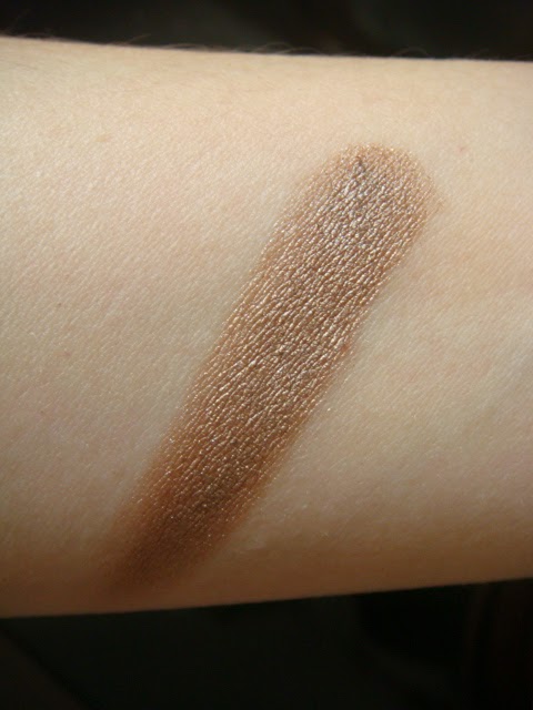 Colour Tattoo 24H de Maybelline New York on and the on bronze
