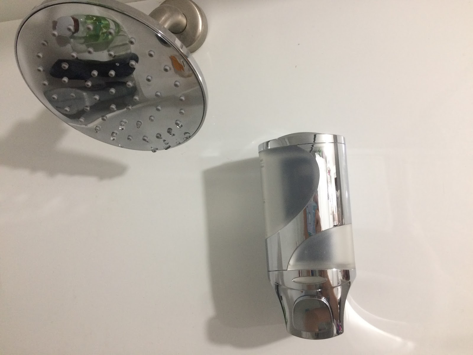 Turnerrific Reviews! HYDROLUXE High Power 6inch Rainfall Shower Head