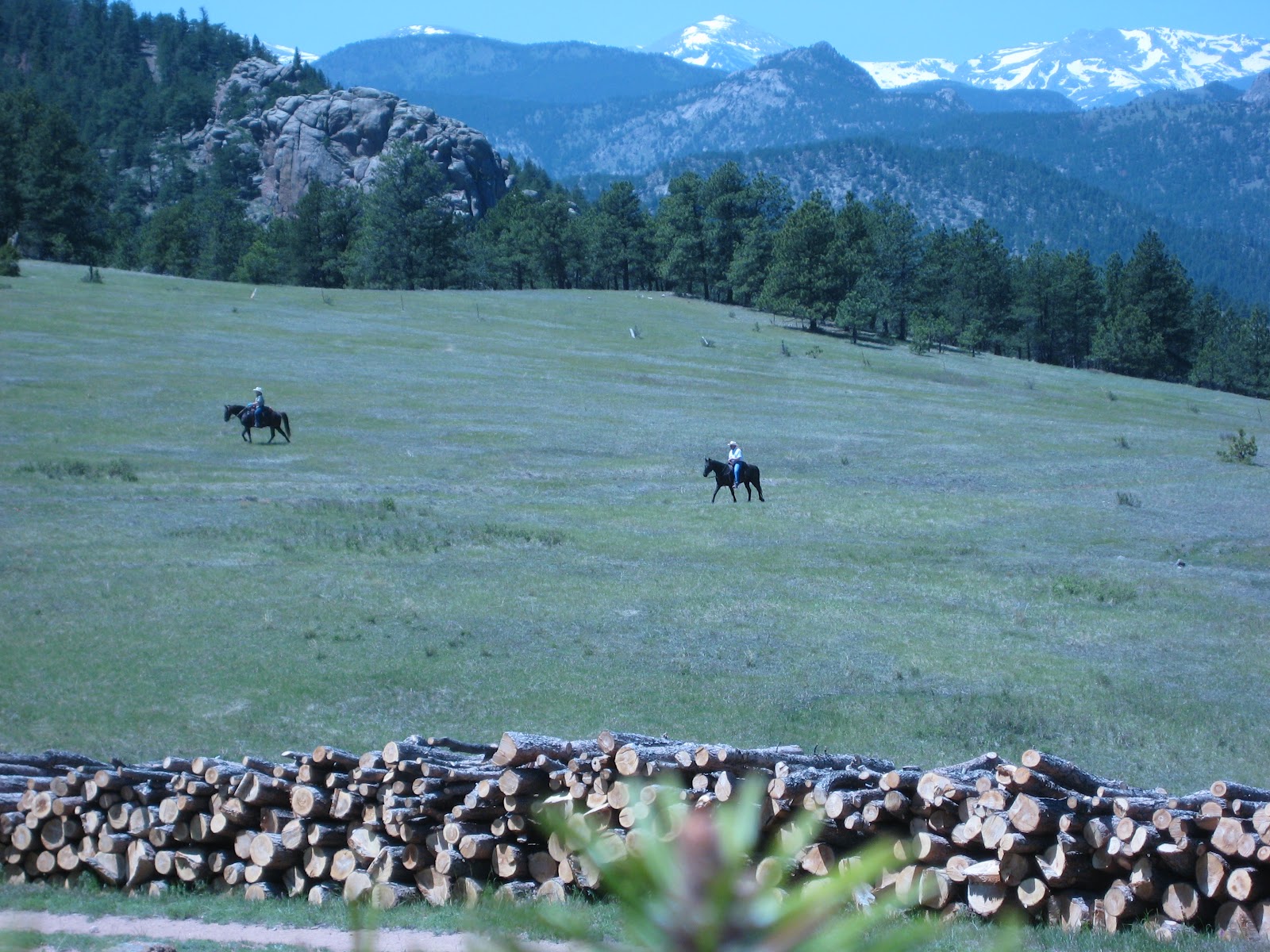 The Hiker: Button Rock - Hall Ranch