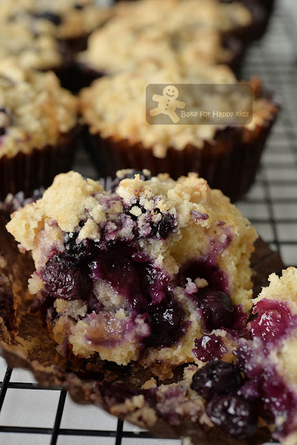 best blueberry buttermilk muffins