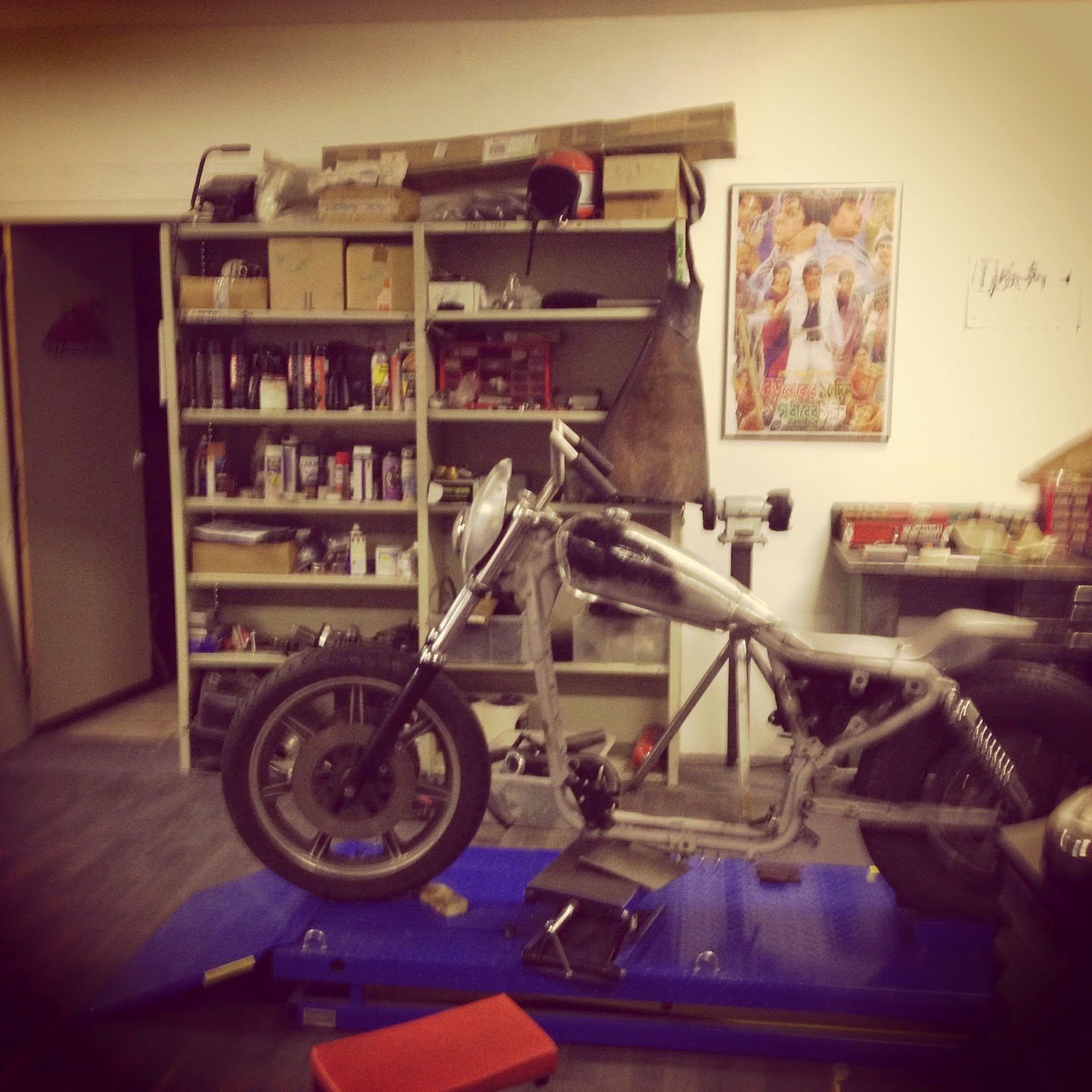 HardSun Motorcycles Garage de Mr Pickles