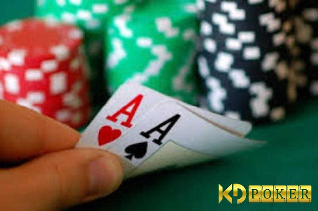 cac-hand-trong-poker.jpg