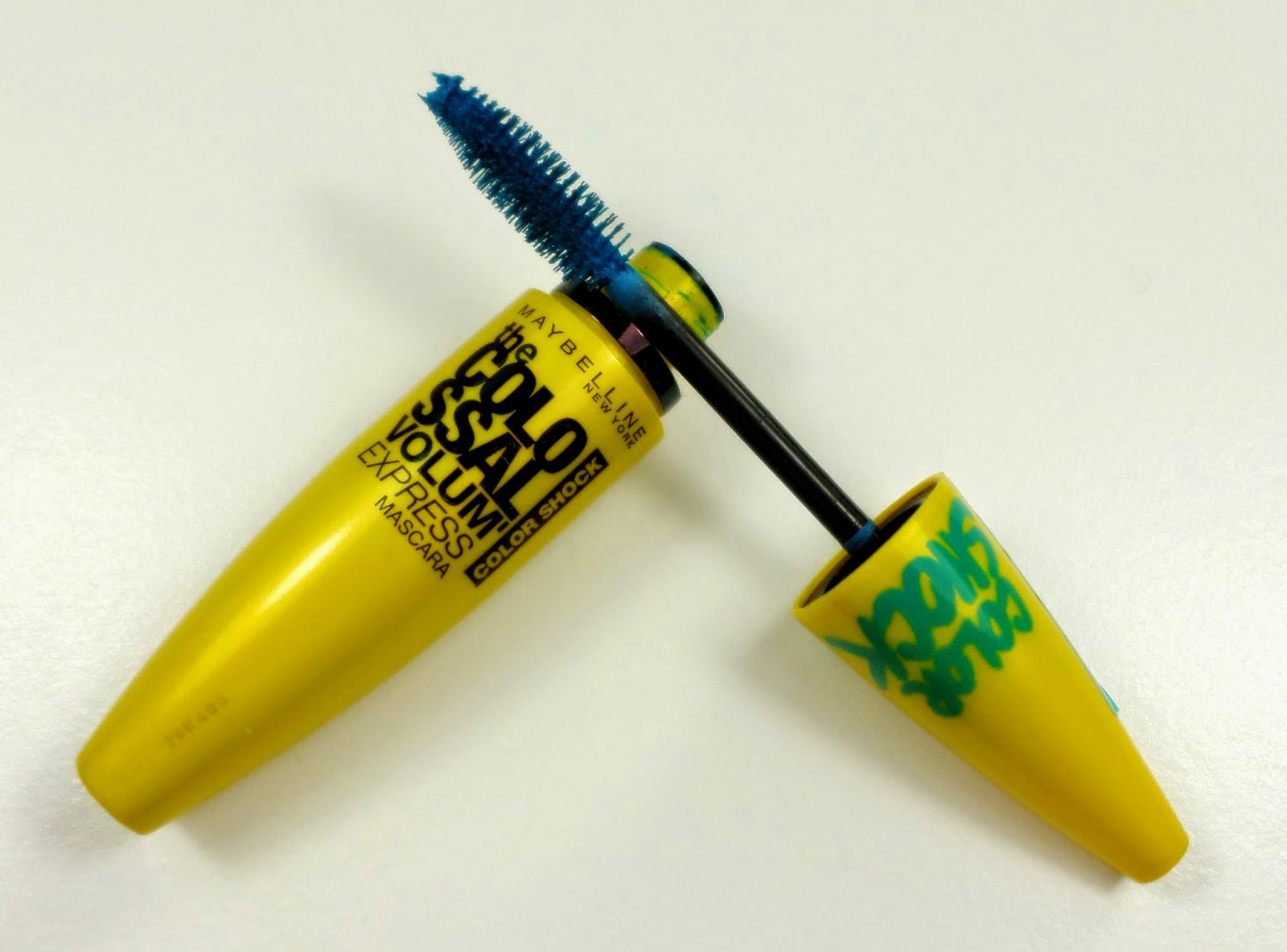 Maybelline Color Shock Colossal Volum' Mascara Electric Teal or Turquoise Electric