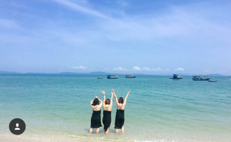 Di du lich voi hoi ban gai ma thich the nay, thi can gi nguoi yeu nua? - Anh 15