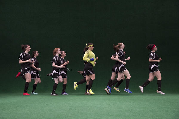 off broadway shoes closing