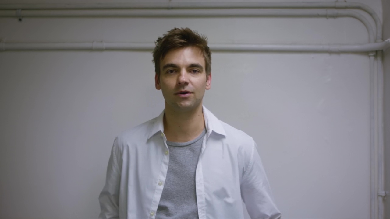 ausCAPS: Andy Ridings shirtless and kissing Drew Tarver in The Other ...