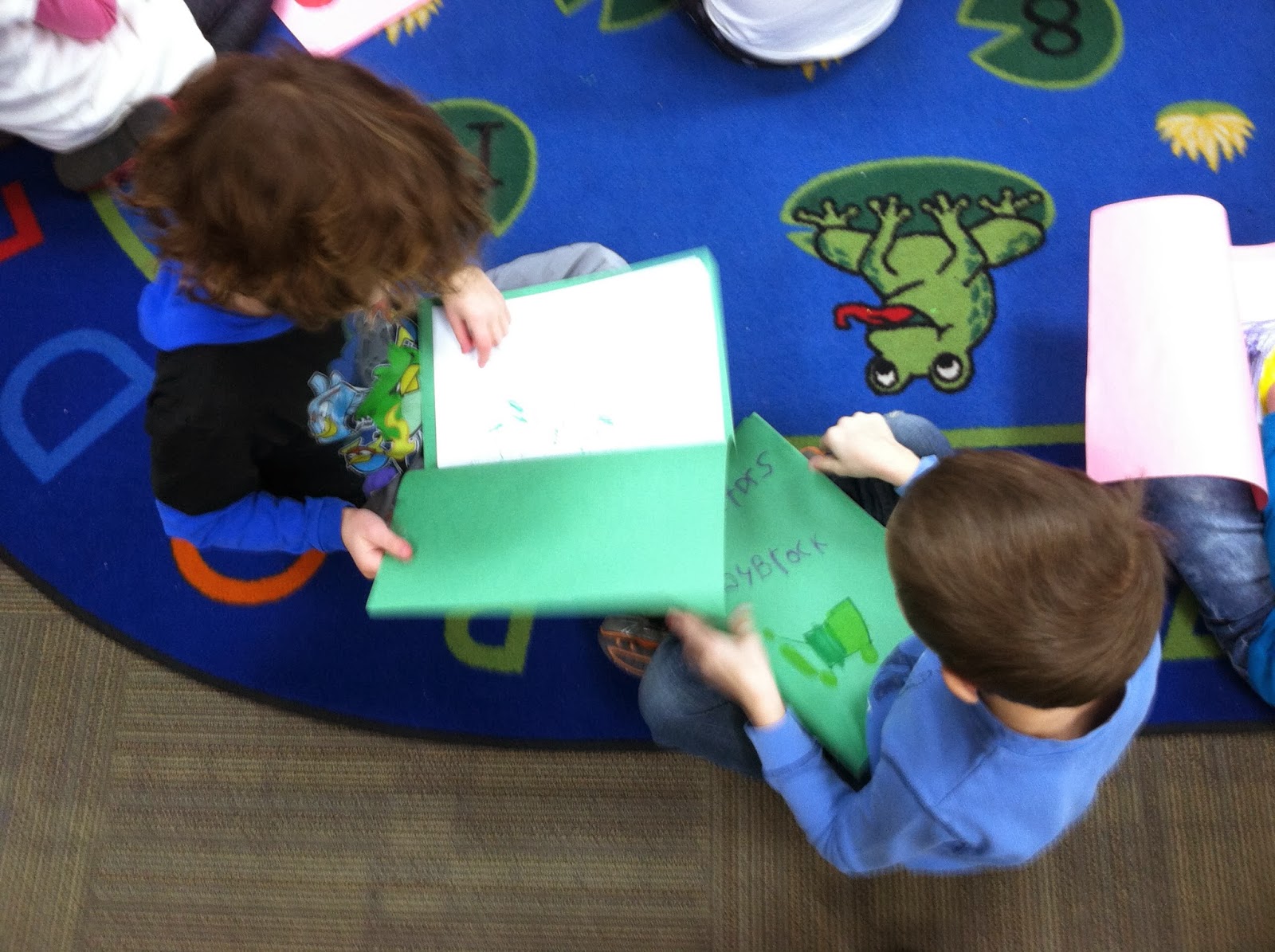 Ms. Woods' Kindergarten Class Writers Writing pattern books