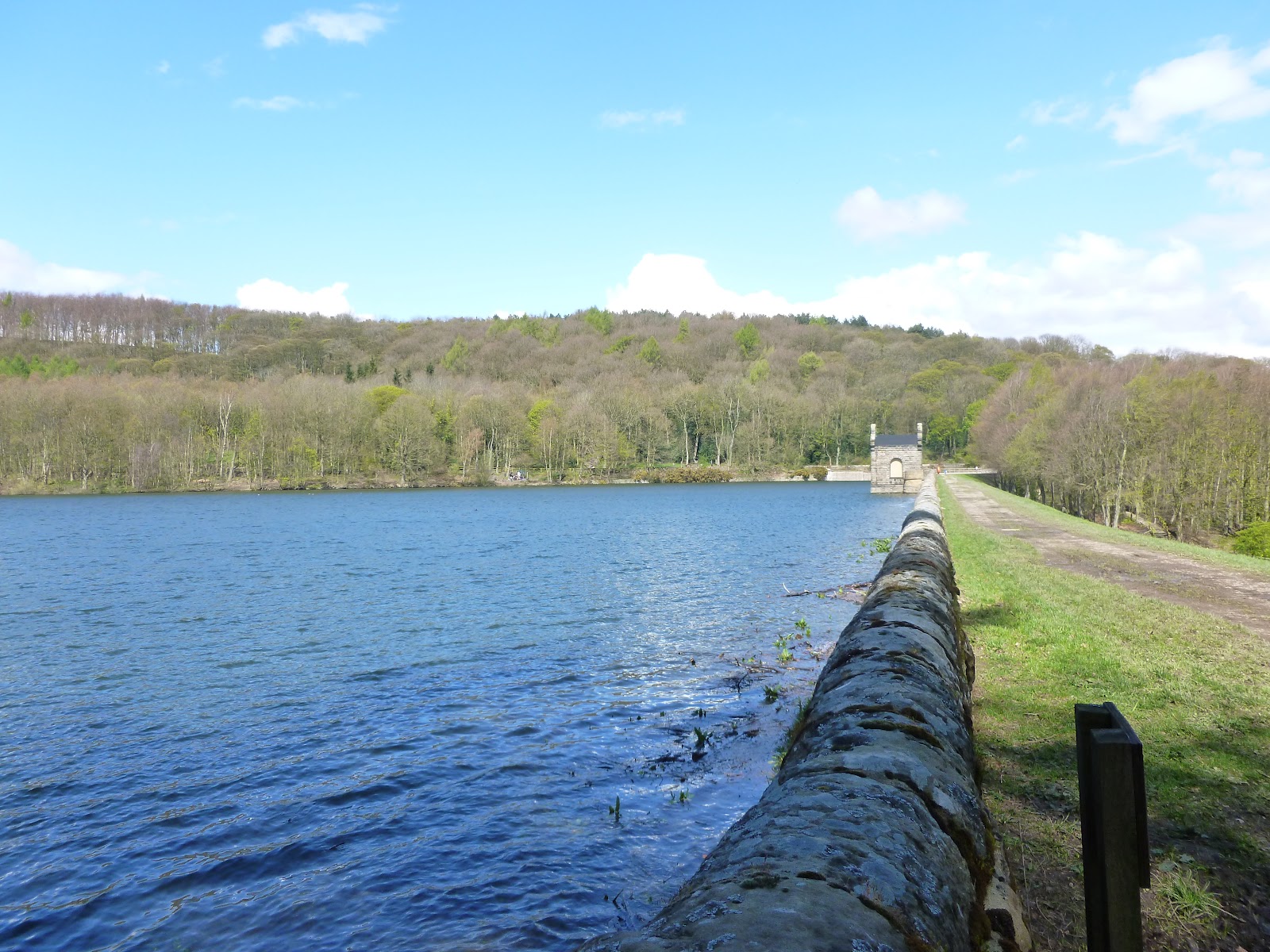 My Walking Log Linacre Reservoirs 21/04/2012