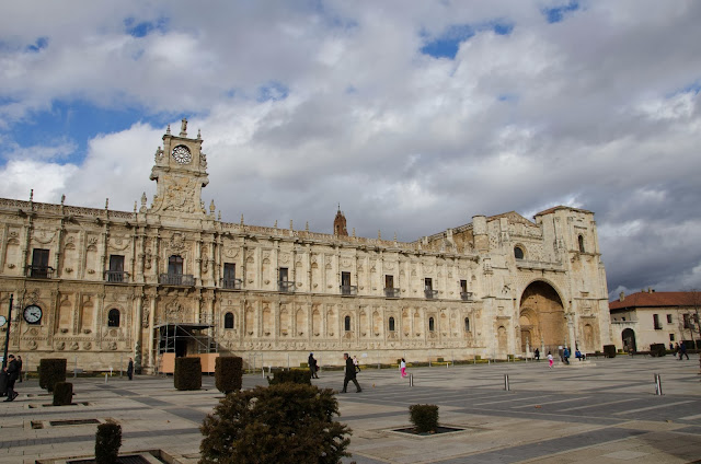 Parador de San Marcos Parador de San Marcos en León